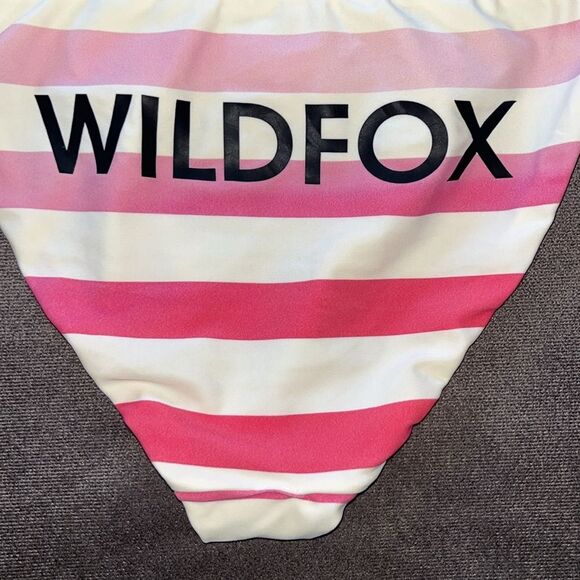 WILDFOX Swim American Girl Bikini Bottom Reversible Swimsuit Rare Vintage Flag M - Picture 14 of 16
